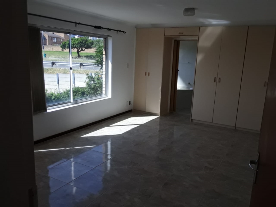 To Let 3 Bedroom Property for Rent in Panorama Western Cape